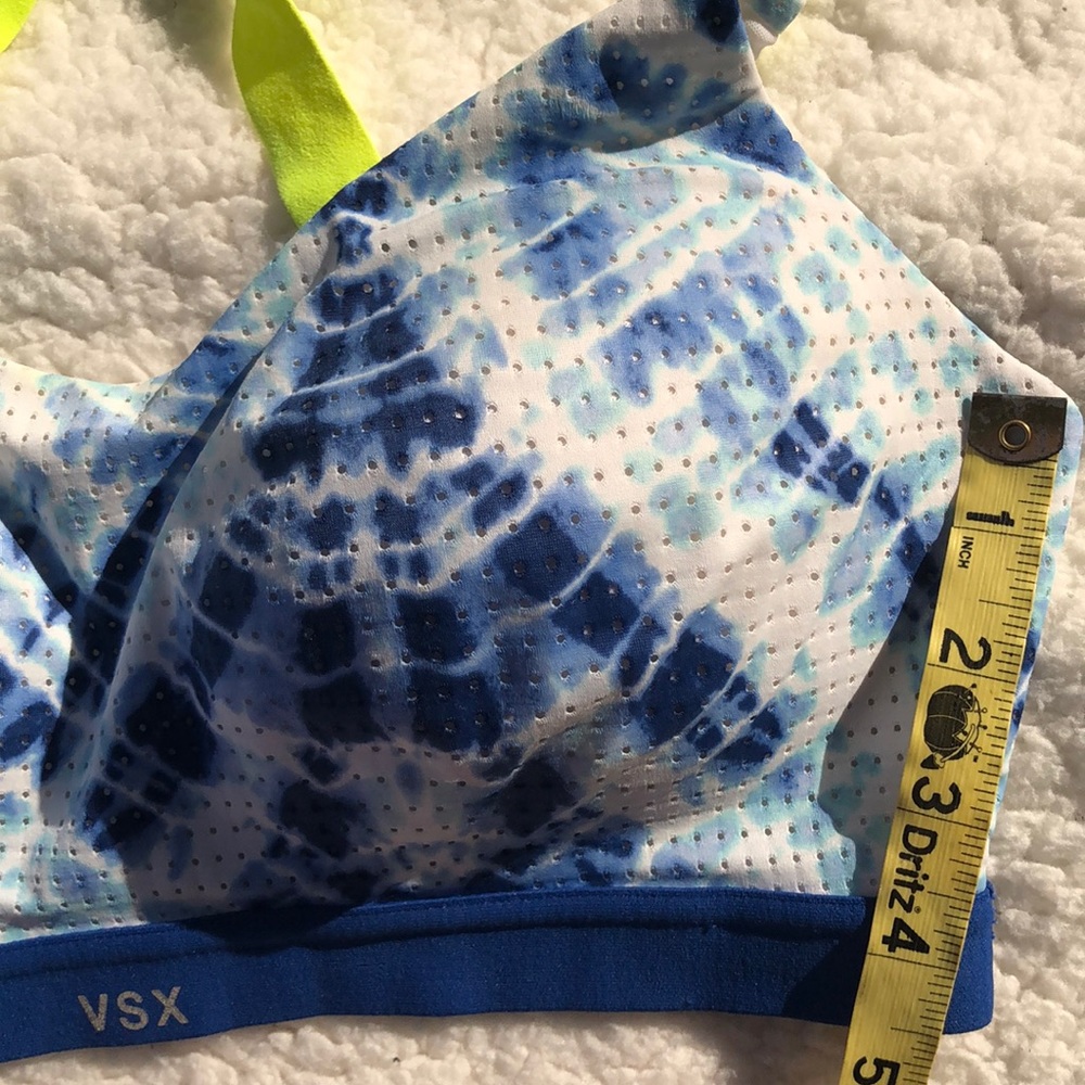 Victoria’s Secret VSX Sports Bra Tie Dye Blue 34C - Picture 12 of 13